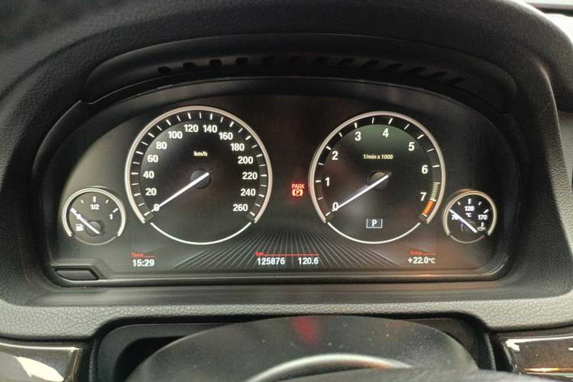 Used BMW 5 Series GT 2014 535i Leading Model Instrument Cluster