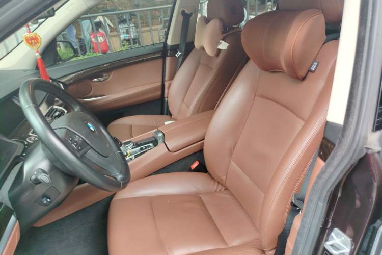 Used BMW 5 Series GT 2014 528i Leading Model Left Front Seat
