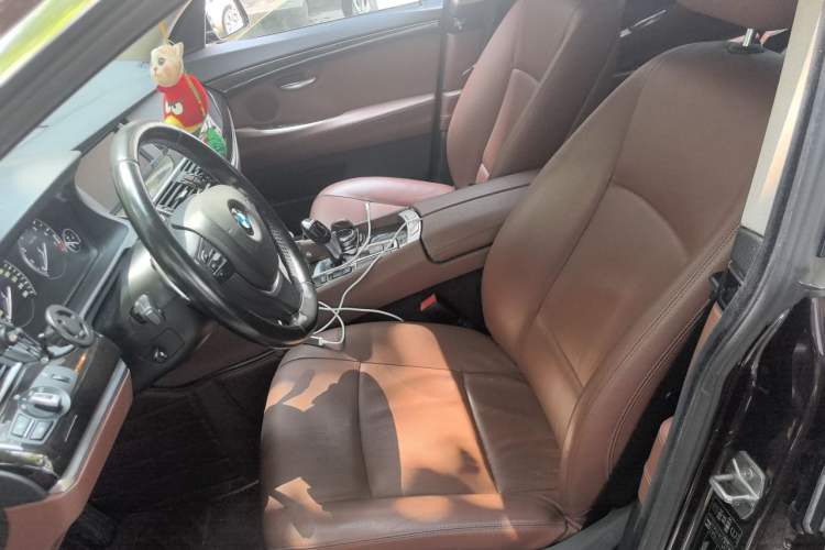 Used BMW 5 Series GT 2014 535i Leading Model Left Front Seat
