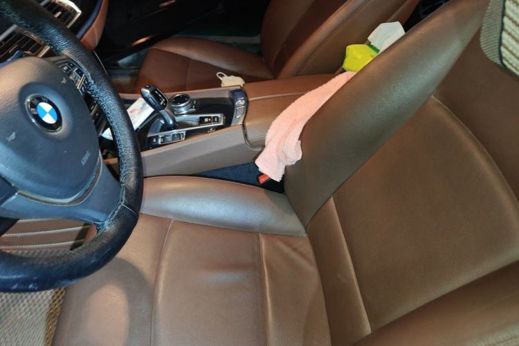Used BMW 5 Series GT 2014 535i Leading Model Left Front Seat