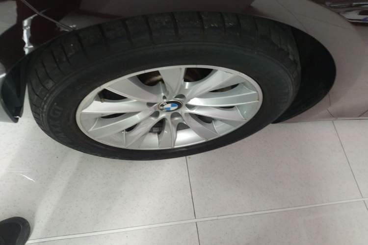 Used BMW 5 Series GT 2014 528i Leading Model Left Front Wheel Hub