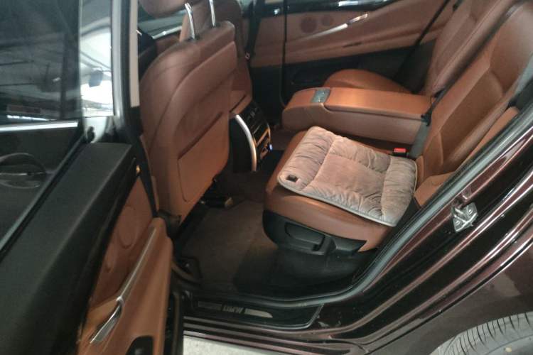 Used BMW 5 Series GT 2014 528i Leading Model Left Rear Seat