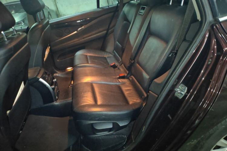 Used BMW 5 Series GT 2014 535i Leading Model Left Rear Seat