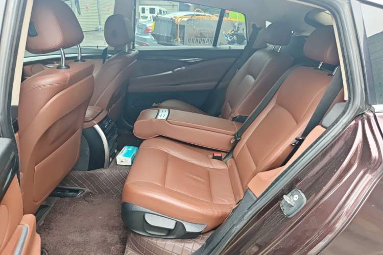 Used BMW 5 Series GT 2014 528i Leading Model Left Rear Seat