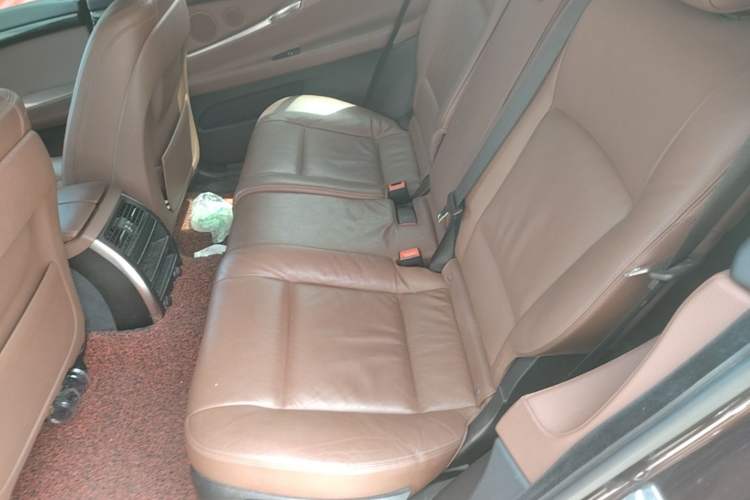Used BMW 5 Series GT 2014 528i Leading Model Left Rear Seat
