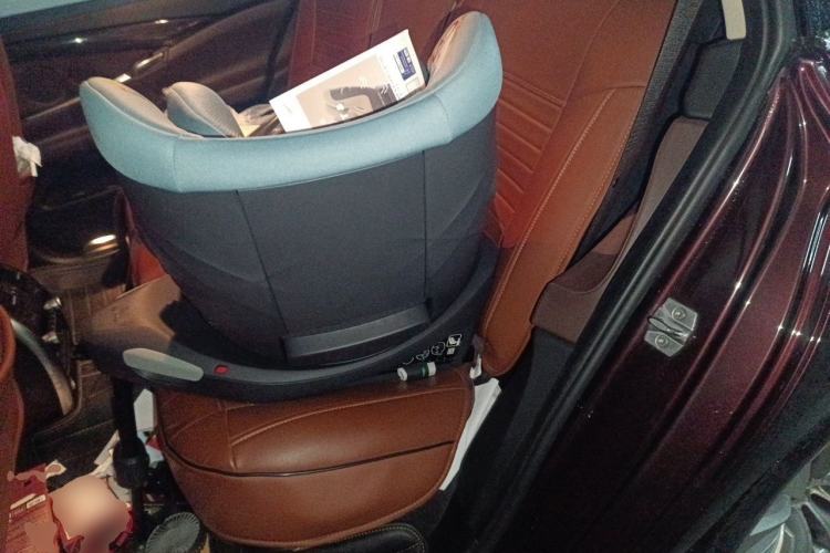 Used BMW 5 Series GT 2014 528i Luxury Edition Left Rear Seat