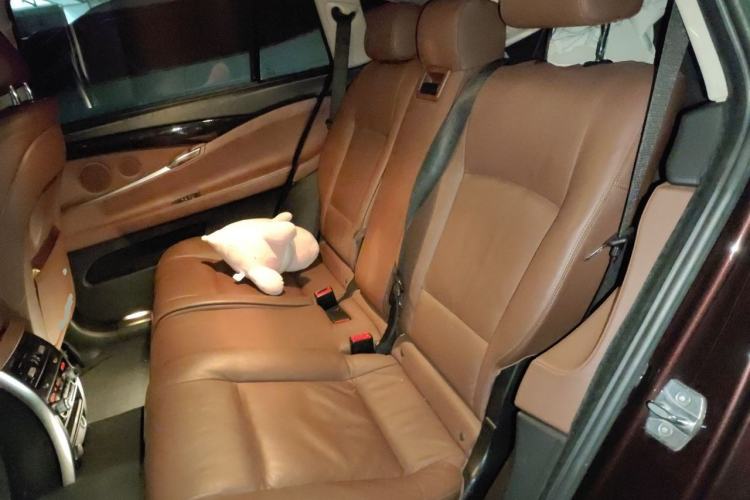 Used BMW 5 Series GT 2014 535i Leading Model Left Rear Seat