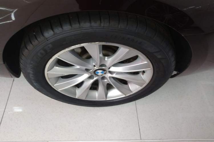 Used BMW 5 Series GT 2014 528i Leading Model Left Rear Wheel Hub