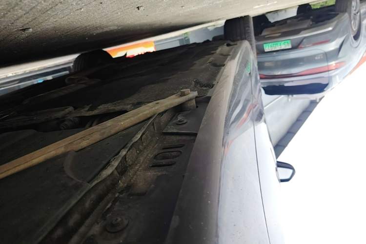 Used BMW 5 Series GT 2014 528i Leading Model Left Side Sill