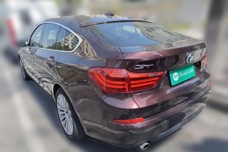 Used BMW 5 Series GT 2014 535i Leading Model Rear Left 45 Deg