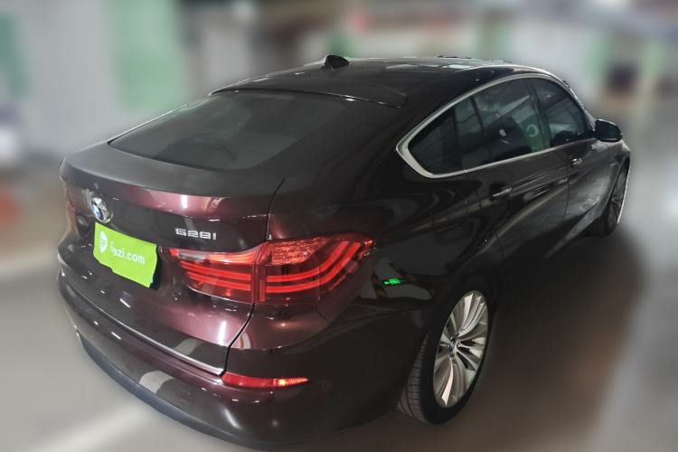 Used BMW 5 Series GT 2014 528i Luxury Edition Rear Right 45 Deg