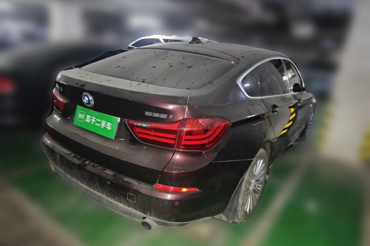 Used BMW 5 Series GT 2014 535i Leading Model Rear Right 45 Deg