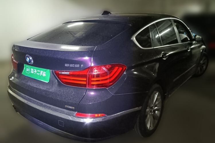 Used BMW 5 Series GT 2014 528i Leading Model Rear Right 45 Deg