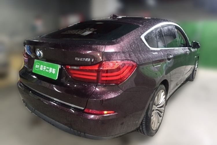 Used BMW 5 Series GT 2014 528i Luxury Edition Rear Right 45 Deg