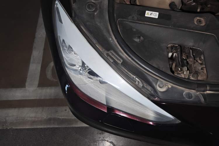 Used BMW 5 Series GT 2014 528i Luxury Edition Right Front Headlight
