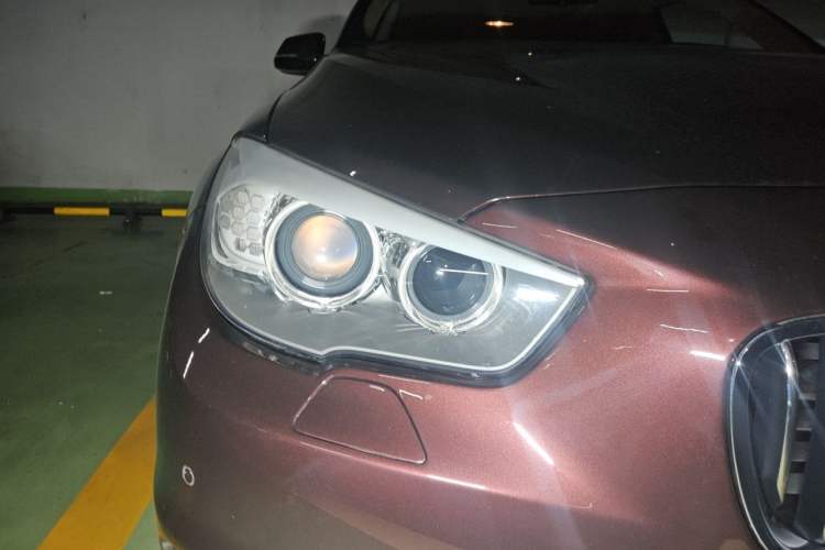 Used BMW 5 Series GT 2014 528i Leading Model Right Front Headlight