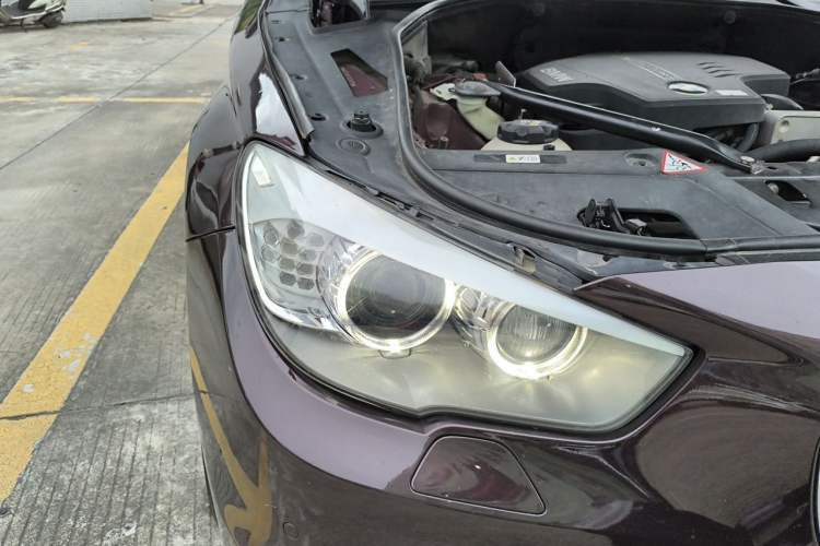 Used BMW 5 Series GT 2014 528i Luxury Edition Right Front Headlight