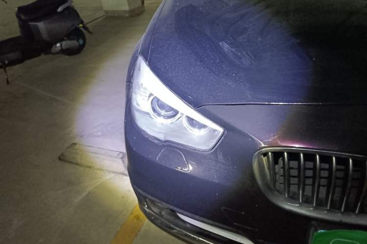 Used BMW 5 Series GT 2014 528i Leading Model Right Front Headlight