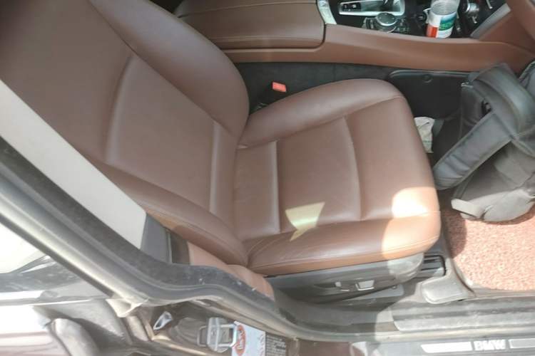 Used BMW 5 Series GT 2014 528i Leading Model Right Front Seat
