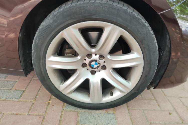 Used BMW 5 Series GT 2014 535i xDrive Right Front Wheel Hub