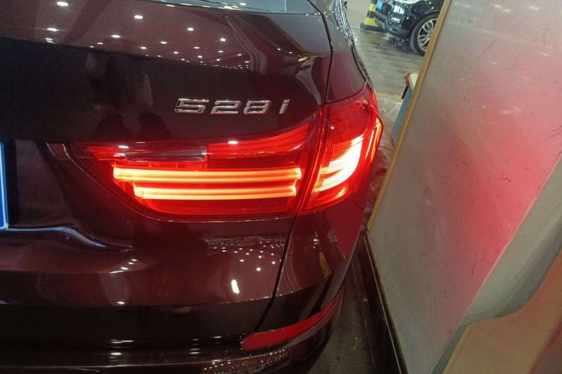 Used BMW 5 Series GT 2014 528i Leading Model Right Rear Taillight