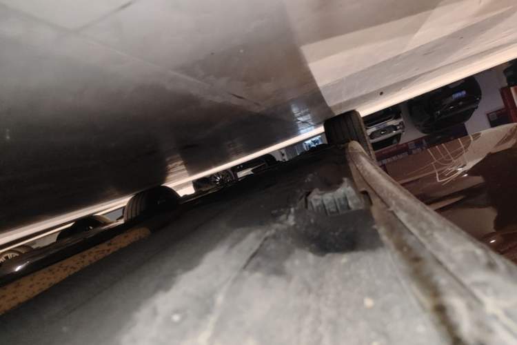 Used BMW 5 Series GT 2014 528i Leading Model Right Side Sill