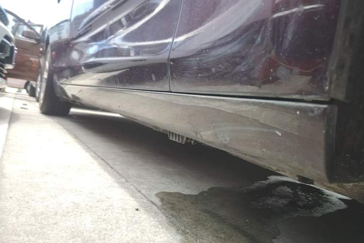 Used BMW 5 Series GT 2014 528i Leading Model Right Side Sill