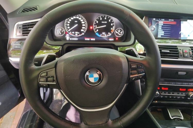 Used BMW 5 Series GT 2014 535i xDrive Steering Wheel