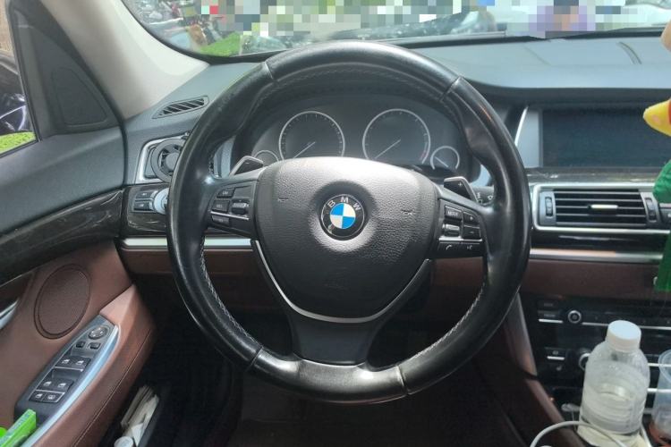 Used BMW 5 Series GT 2014 535i Leading Model Steering Wheel
