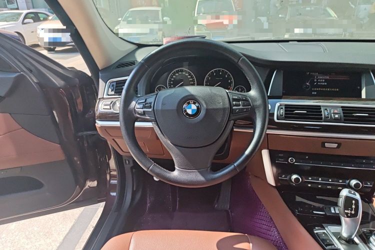 Used BMW 5 Series GT 2014 528i Leading Model Steering Wheel