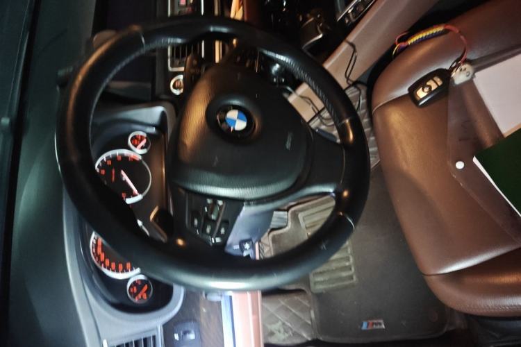 Used BMW 5 Series GT 2014 535i Leading Model Steering Wheel