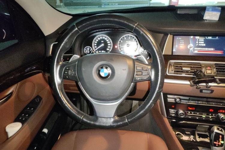 Used BMW 5 Series GT 2014 535i Leading Model Steering Wheel
