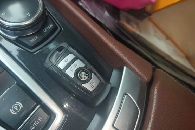 Used BMW 5 Series GT 2014 535i Leading Model Vehicle Key