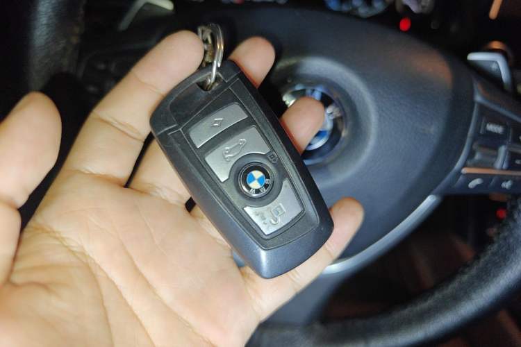 Used BMW 5 Series GT 2014 535i Leading Model Vehicle Key
