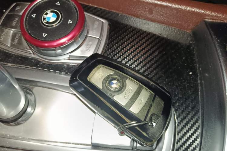 Used BMW 5 Series GT 2014 528i Leading Model Vehicle Key