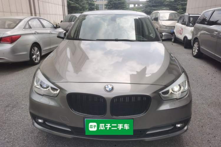 Used BMW 5 Series GT 2014 528i Leading Model Exterior 1