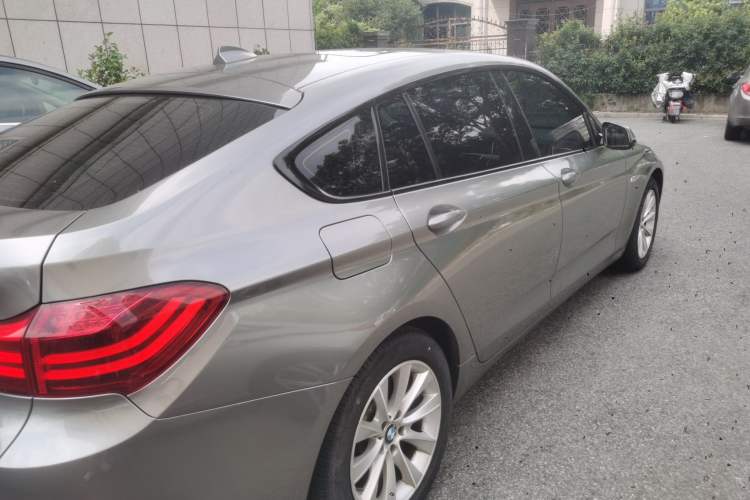 Used BMW 5 Series GT 2014 528i Leading Model Exterior 5