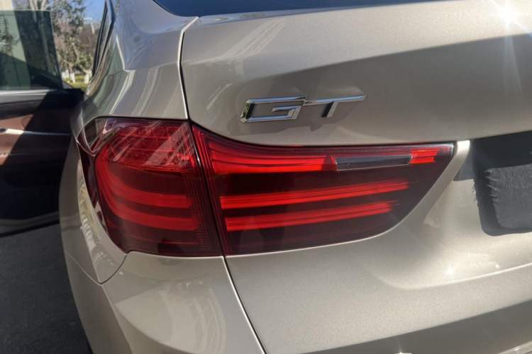 Used BMW 5 Series GT 2014 535i Leading Model Exterior 7
