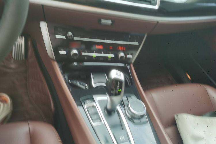 Used BMW 5 Series GT 2014 528i Leading Model Gear Lever
