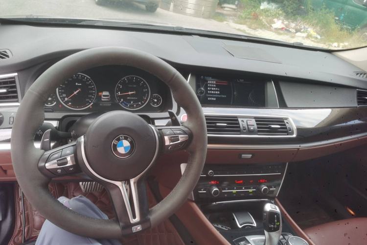 Used BMW 5 Series GT 2014 528i Leading Model Interior 2