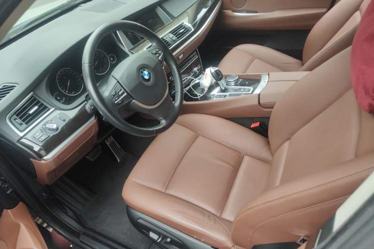 Used BMW 5 Series GT 2014 528i Leading Model Left Front Seat