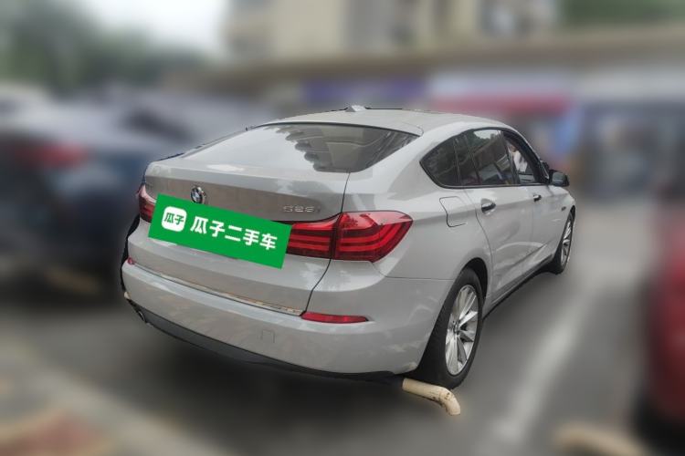 Used BMW 5 Series GT 2014 528i Leading Model Rear Right 45 Deg