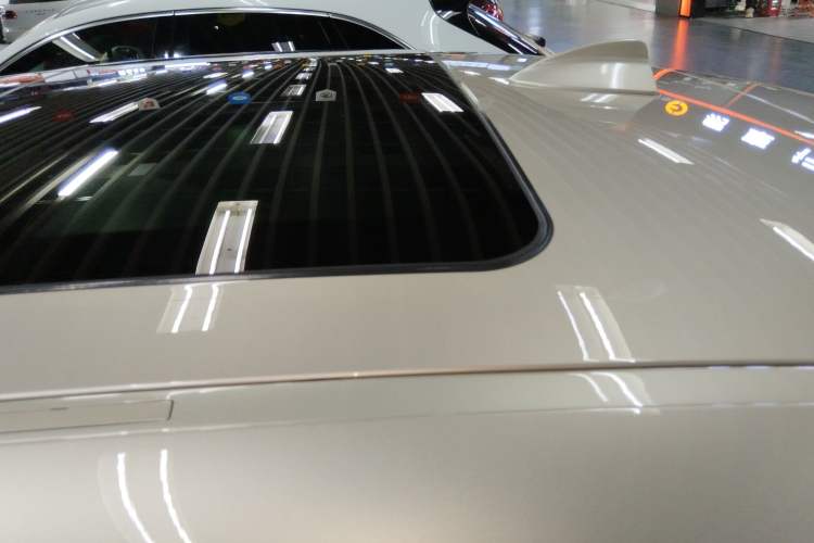 Used BMW 5 Series GT 2014 535i Leading Model Roof