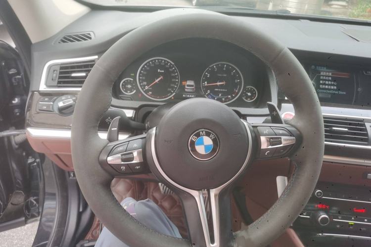 Used BMW 5 Series GT 2014 528i Leading Model Steering Wheel