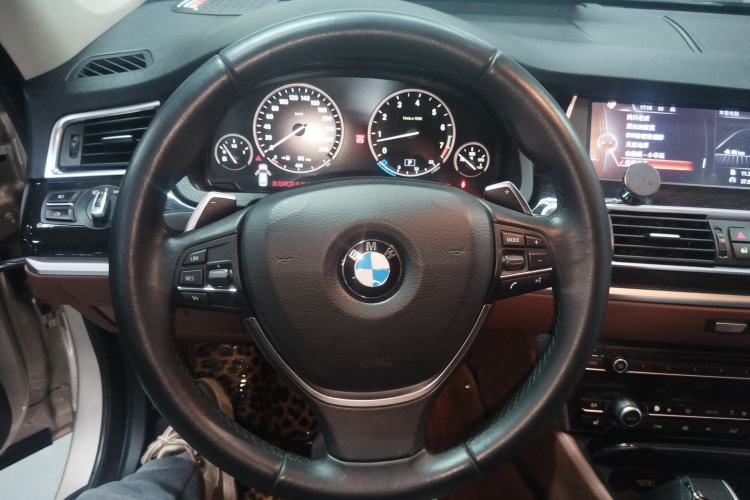Used BMW 5 Series GT 2014 535i Leading Model Steering Wheel
