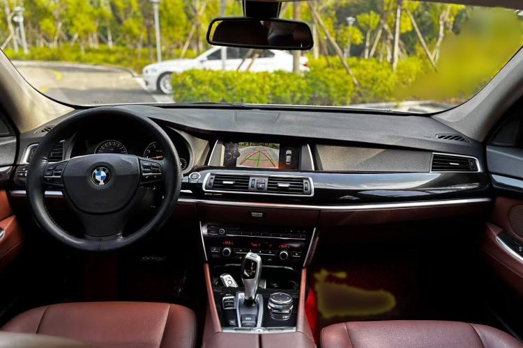 Used BMW 5 Series GT 2014 528i Leading Model Audio And AC Panel