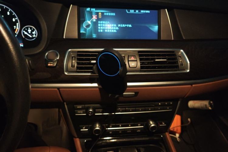 Used BMW 5 Series GT 2014 528i Leading Model Audio And AC Panel