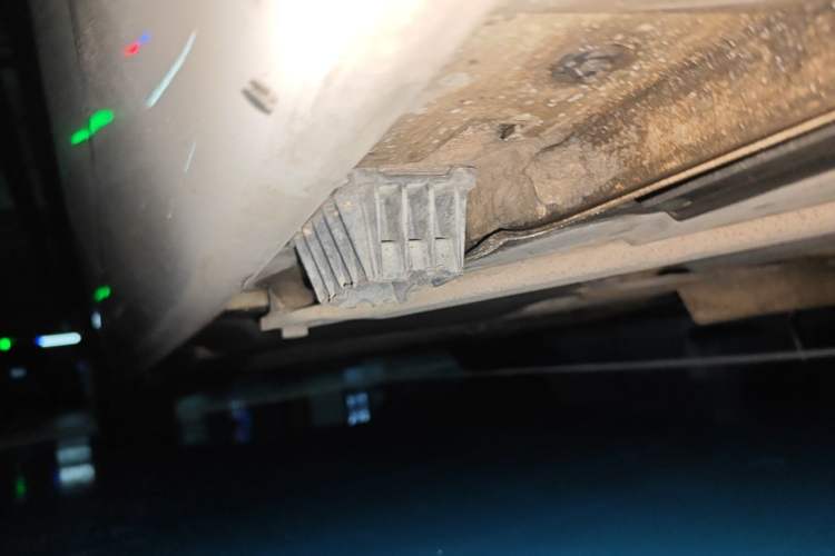 Used BMW 5 Series GT 2014 535i Leading Model Chassis Rear Left
