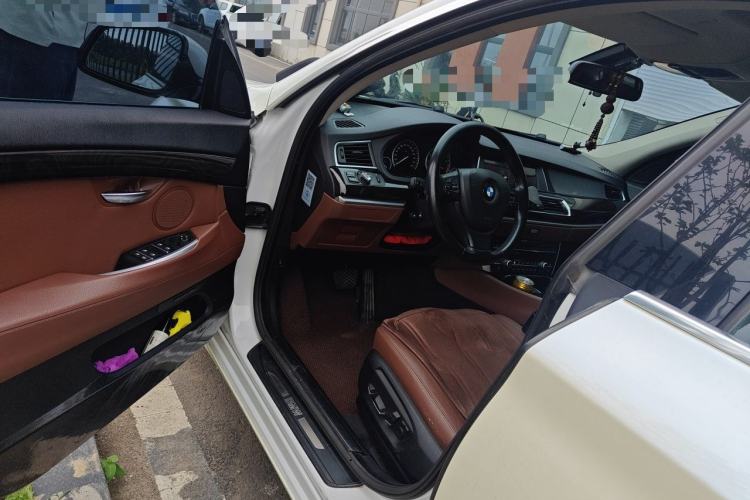 Used BMW 5 Series GT 2014 535i xDrive Driver Seat