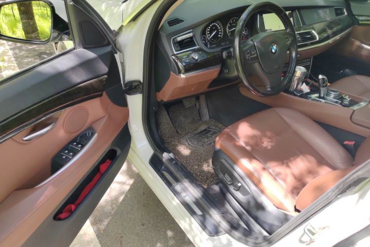 Used BMW 5 Series GT 2014 528i Leading Model Driver Seat